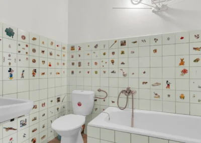 Koupelna s vanou a WC